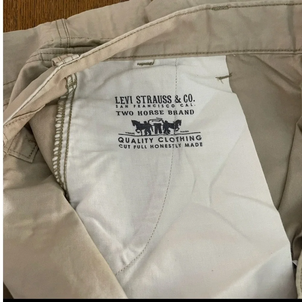 Levis Mens Tan Khaki Cargo Shorts Multi Pocket Utility W42 36610-8091